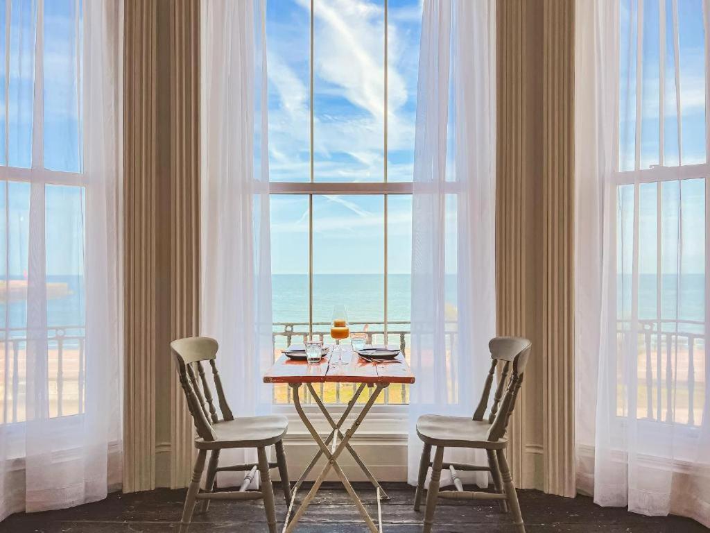 Beach Apartment Hastings Esterno foto