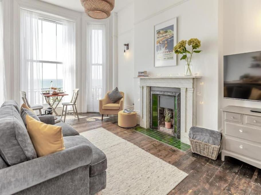 Beach Apartment Hastings Esterno foto